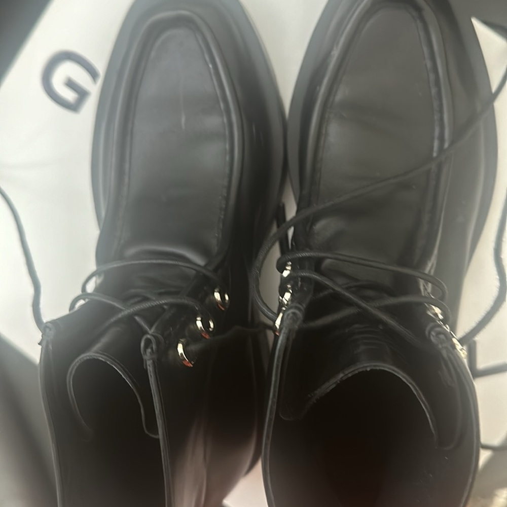 Givenchy boots - Picture 3 of 5